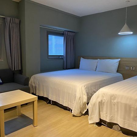 Prince Hotel Цзяоси Экстерьер фото
